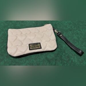 Nine West Beige Quilted Wristlet